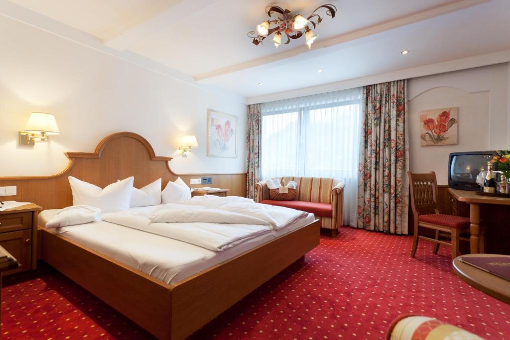 Hotel Neue Post Hippach Room photo